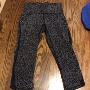 Lululemon cropped leggings EUC